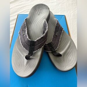CROCS Gray and Black Flip-Flops
